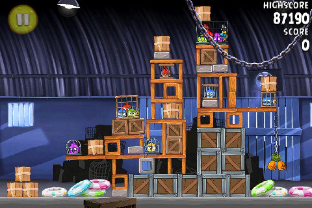Screenshot ze hry Angry Birds Rio - Recenze-her.cz