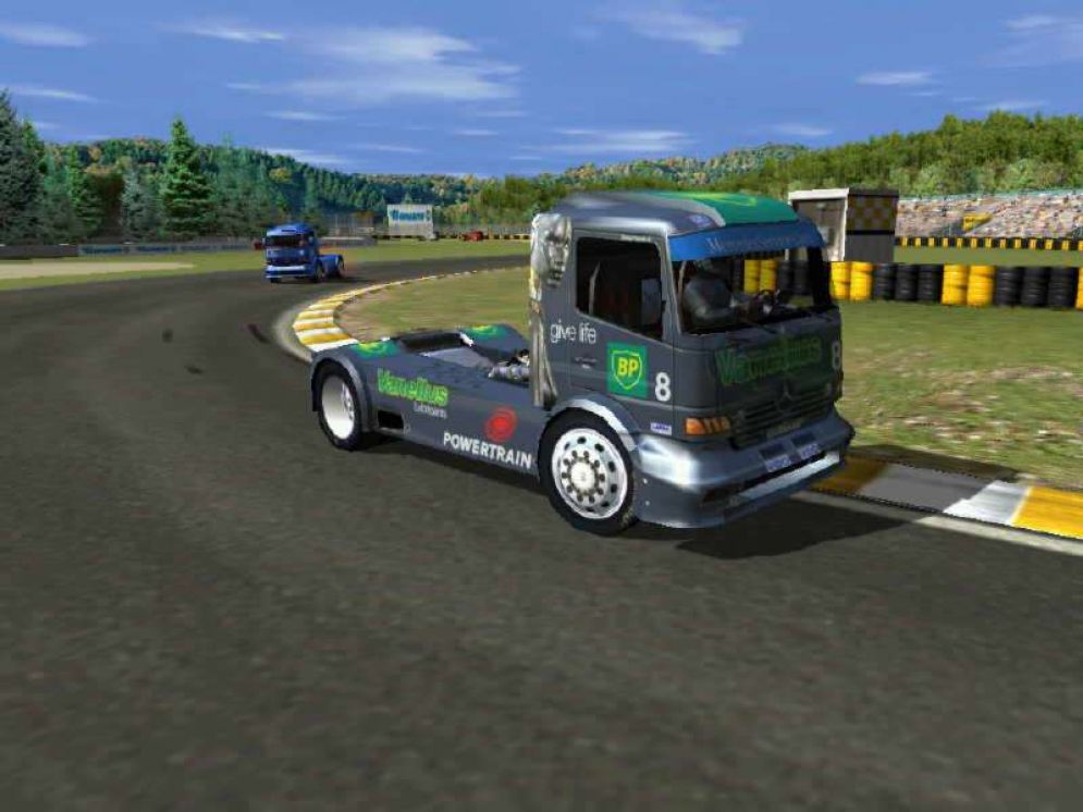 Screenshot ze hry Mercedes-Benz Truck Racing - Recenze-her.cz