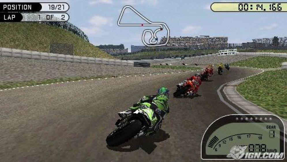 Screenshot ze hry MotoGP - Recenze-her.cz