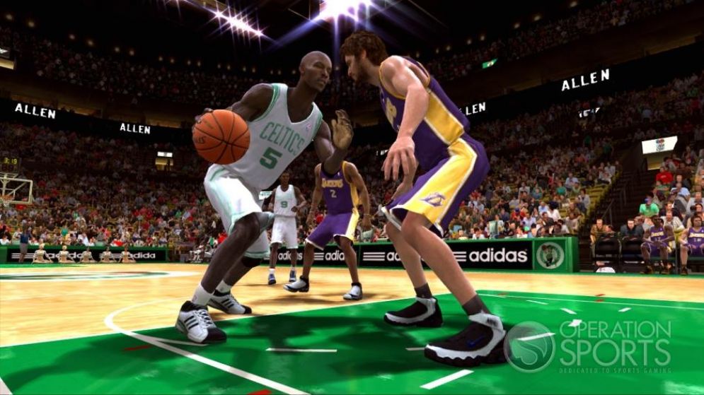 Screenshot ze hry NBA Live 09 - Recenze-her.cz