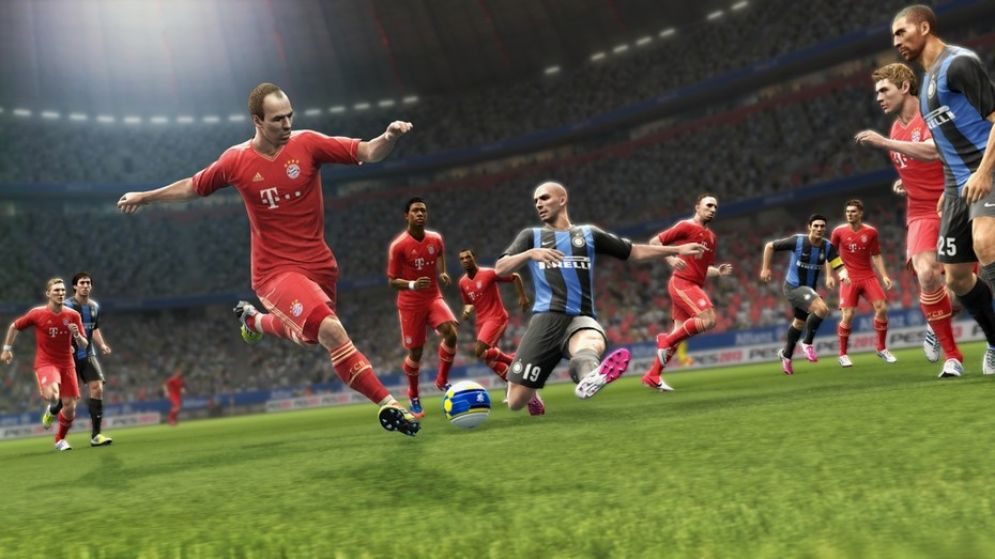 Screenshot ze hry Pro Evolution Soccer 2013 - Recenze-her.cz