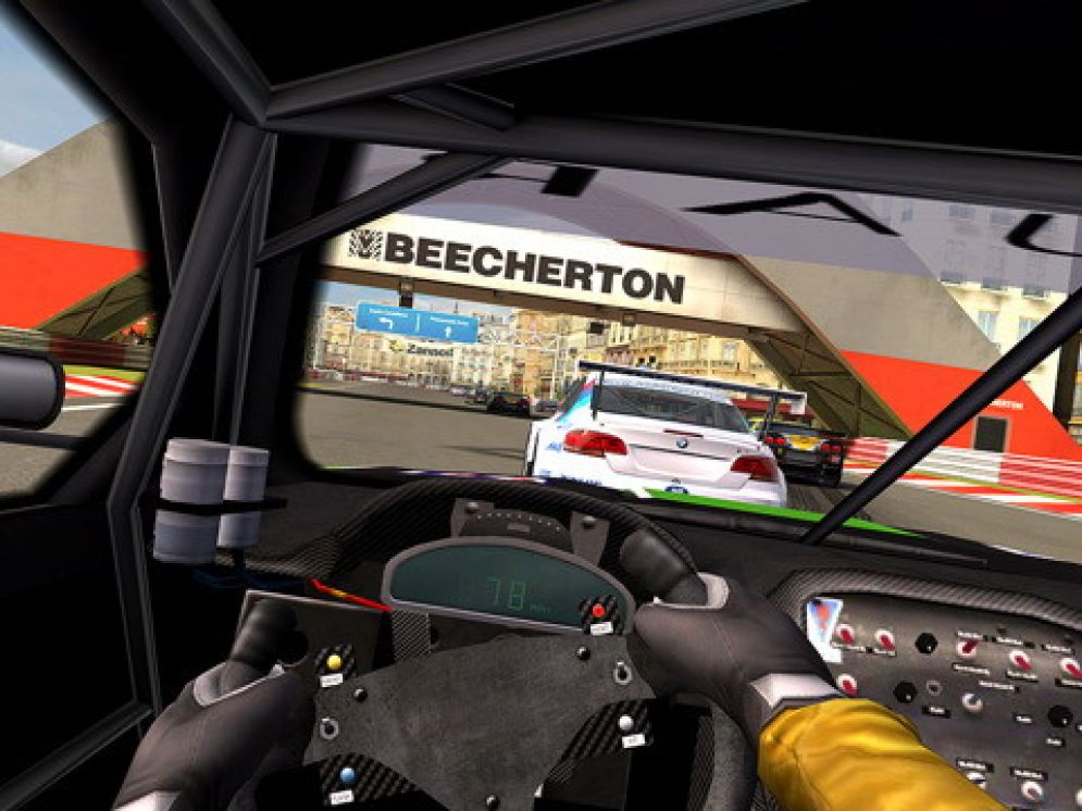 Screenshot ze hry Real Racing 2 HD - Recenze-her.cz